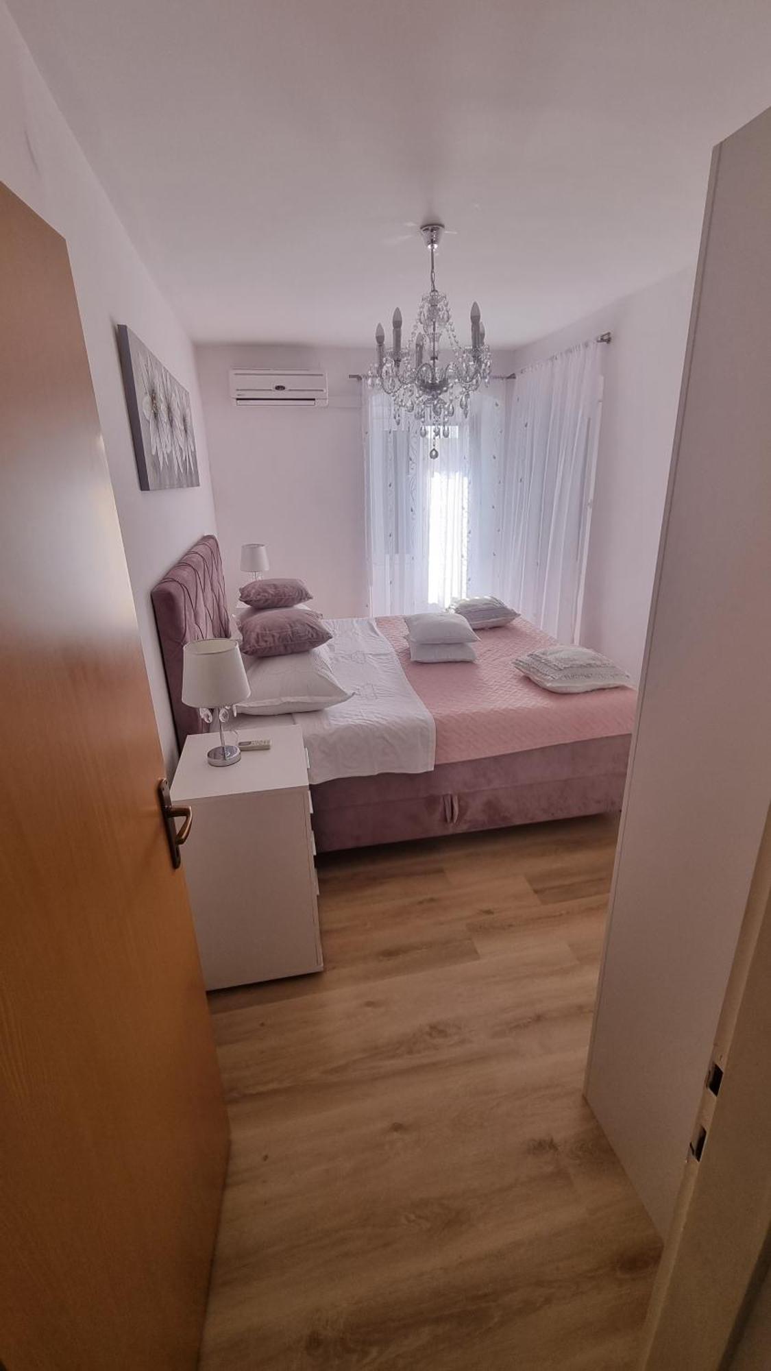 Apartment Vestibul Inn Спліт Екстер'єр фото